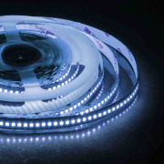 00-300 Светодиодная лента, 24В, 18Вт/м, smd2835, 168 д/м, IP20, 2000Лм/м, подложка 10мм, 5м, холодный белый.